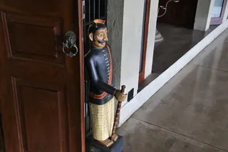 雕像，木制，一个，门，屋顶下，入口，墙，男