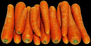 胡萝卜，黄甜菜，胡萝卜，马里奥，胡萝卜，蔬菜植物，蔬菜，胡萝卜素