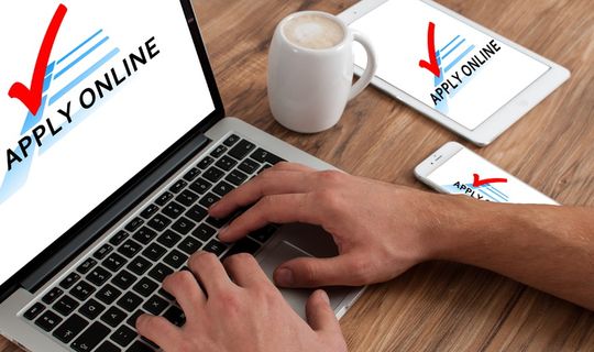 个人输入，macbook，pro，应用程序，在线，请求，职务申请，职务