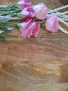 粉色玫瑰,珍珠,玫瑰,木质背景,木质,浪漫,花卉,优雅 粉色玫瑰,珍珠,玫瑰,木质背景,木质,浪漫,花卉,优雅