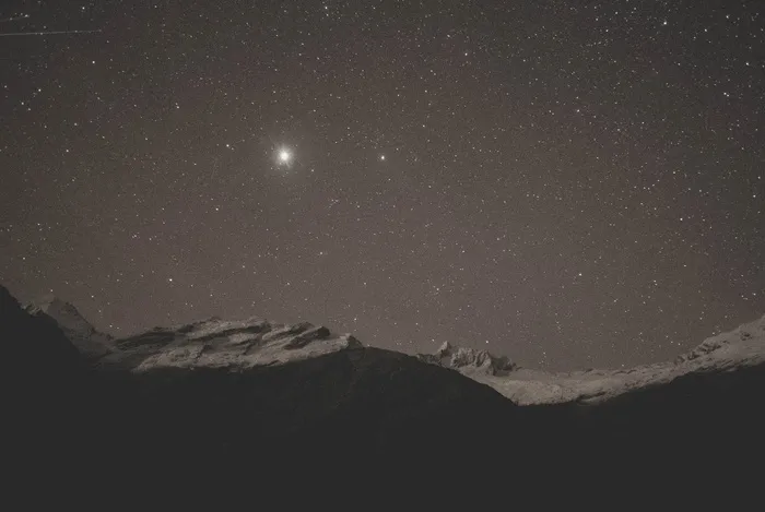 星座，山脉，高地，云，天空，顶峰，山脊，风景