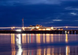 建筑物，码头，灯光，长曝光，夜间，夜间，海洋，码头