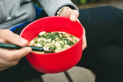 野营外用菠菜煮虾 野营外用菠菜煮虾
