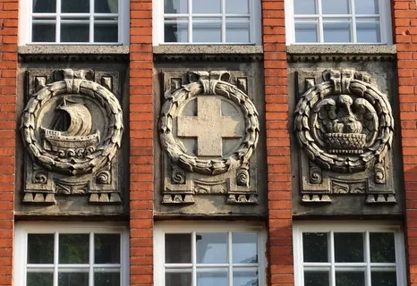 bydgoszcz，浮雕，装饰，立面，历史，建筑，建筑，建筑外观