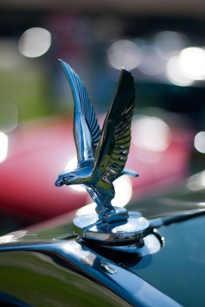 cool figure，auto，vehicle，oldtimer，automotive，chrome，figure，classic