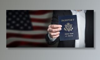 个人，持有，护照，美国，美国，通行证，身份证