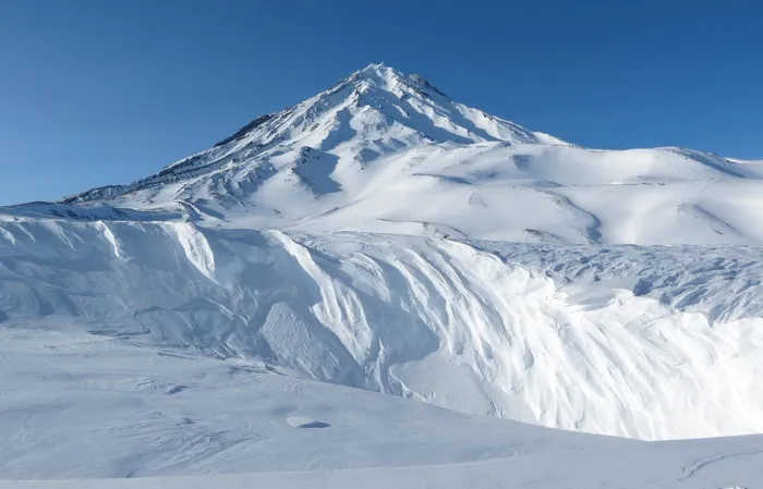 雪，有盖，山，蓝色，天空，科里亚克斯基火山，堪察加半岛，冬天