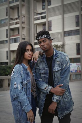 爱情，牛仔裤，朋友，友好，秘鲁人，关系，女性，目标