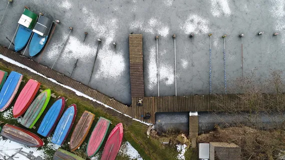 木板路、渔船、水、银行、投资者、湖泊、自然、无人