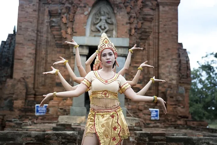 组成印度教神灵的女性
