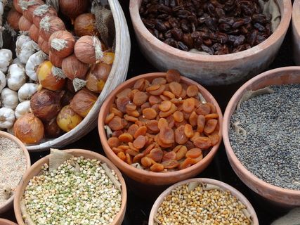 什锦、蔬菜、豆类、豆类、洋葱、杏子、扁豆、菜肴