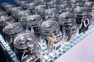 收藏各种玻璃罐