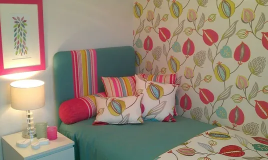 枕头，床，床边，床头灯，台灯，卧室，床边灯，豪华型