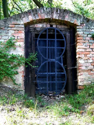 门、格栅、铁、砖、未使用、建筑、已建结构、建筑外部