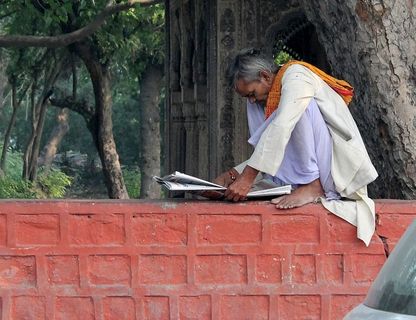 印度，新德里，男人，街道，阅读，城市，墙，城市