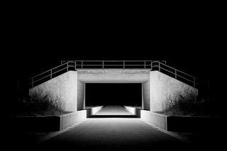 道路、街道、立交桥、桥梁、建筑、夜晚、夜晚、黑暗