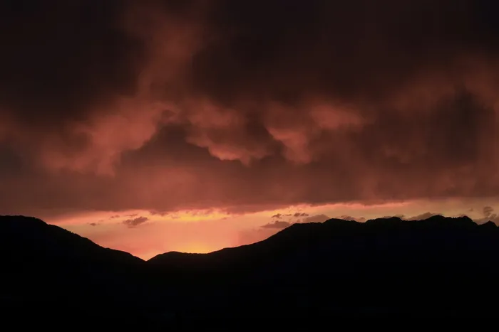 风暴、云、轮廓、天空、天气、黑暗、威胁、夏天