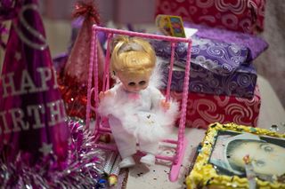 生日礼物，生日快乐，生日，庆祝，童年，节日，人类代表，圣诞节