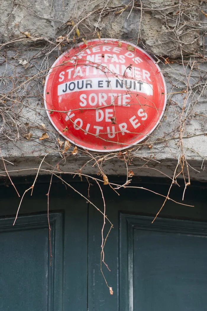 巴黎，蒙马特，法国，车门，标志，车门，出动次数，文本