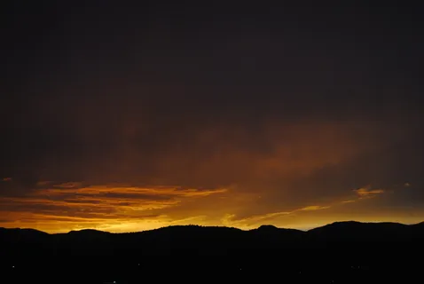 特拉帕德科蒙福特,黄昏,风景,天空,剪影,自然之美,风景-自然,云-天空 特拉帕德科蒙福特,黄昏,风景,天空,剪影,自然之美,风景-自然,云-天空