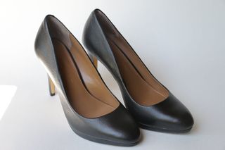 配对，黑色和棕色皮鞋，皮鞋，高跟鞋，鞋，时尚，专业，职业