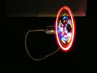 旋转、翅膀、主题、彩色、扇形、深色、霓虹、图案