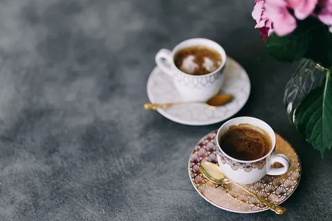 漂亮杯子里的咖啡 漂亮杯子里的咖啡