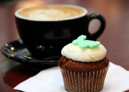 咖啡，咖啡馆，杯子，饮料，餐厅，浓缩咖啡，食品和饮料，咖啡-饮料