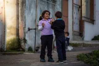 人, 人类, 服装, 服饰, 裤子, 鞋, 鞋类, 牛仔裤