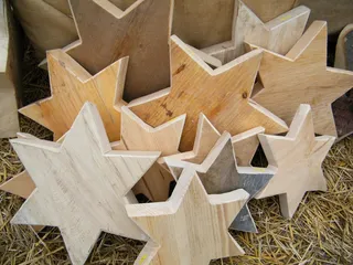 chiemsee，女士岛，降临节，圣诞节，圣诞市场，星星，木头，木头星星