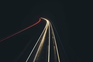 光的时间点、时间、流逝、摄影、高速公路、夜晚、黑暗、光明