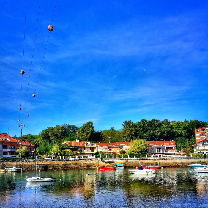 ria，船，钓鱼，景观，假日，水，天空，树