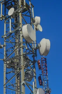 天线、电信塔、接收器、电信、电视、碟形天线、中继器、技术 天线、电信塔、接收器、电信、电视、碟形天线、中继器、技术