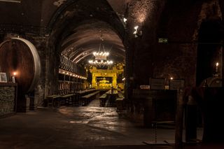 酒窖，葡萄酒，酒桶，葡萄酒储存，桶，凯勒，酿酒师，木桶