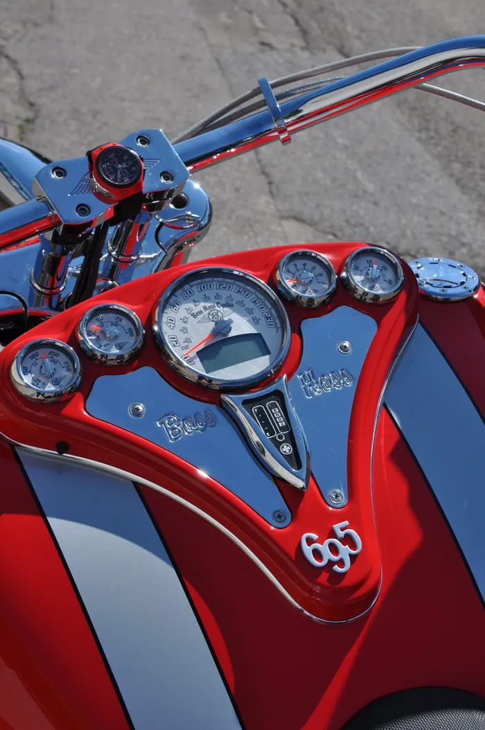 Boss，Hoss，摩托车，坦克，Boss，Hoss，运输，陆地车辆，速度