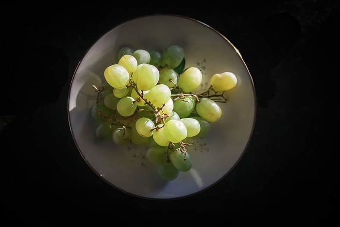 绿色、葡萄、上菜、白色、陶瓷、盘子、水果、食物