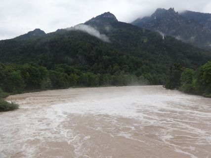 high water，saalachstrasse，bad reichenhall，上巴伐利亚州，巴伐利亚州，山，自然之美，风景-自然