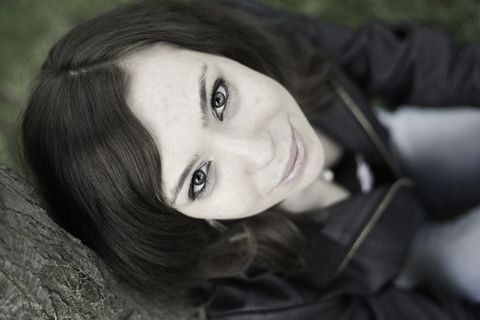 选择性，聚焦照片，女性，黑色，波浪形，头发，肖像，眼睛