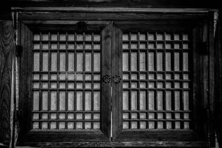 旅行，旅行，名声，你的生活状况，细胞连接，窗户，建筑，建筑结构，木质材料