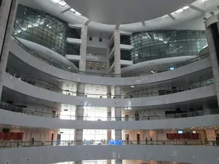 湖北省图书馆，建筑，图书馆，建筑结构，建筑，建筑外观，现代，玻璃材料