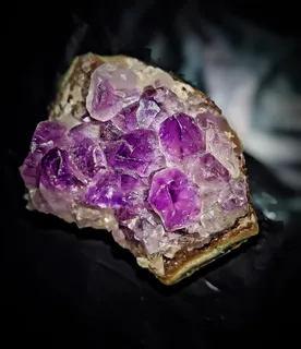 紫色水晶，紫水晶，德鲁兹，石英，矿物，半宝石，紫色，自然