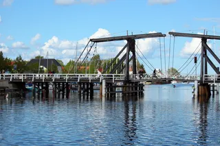 greifswald wieck，ryck，port，wieck，fishing village，port city，帆船，old bridge