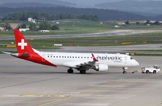 飞机、着陆、机场、旅行、机器、苏黎世、flyer、瑞士