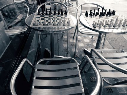 街道，桌子，排，椅子，黑白，棋子，棋盘，空