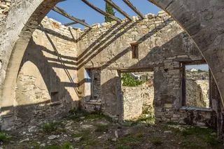 灰色混凝土墙，建筑，旧，石头，建筑，损坏，风化，老化