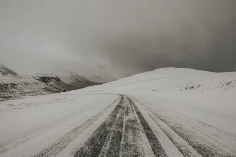 风景摄影,道路,覆盖,雪,冬天,白色,寒冷,天气 风景摄影,道路,覆盖,雪,冬天,白色,寒冷,天气