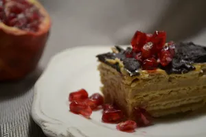 卡梅尔、巧克力、食品、糖果、石榴、蛋糕、食品和饮料、水果