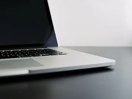 苹果、macbook pro、笔记本电脑、技术、无线技术、电脑、笔记本电脑、连接 苹果、macbook pro、笔记本电脑、技术、无线技术、电脑、笔记本电脑、连接
