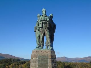 三、站立，士兵雕像，纪念碑，士兵，海军陆战队，军人，纪念碑