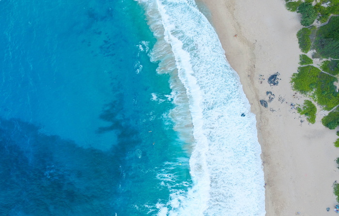 海浪的面观摄影